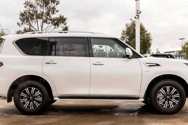 2023 Nissan Patrol Ti-L Y62