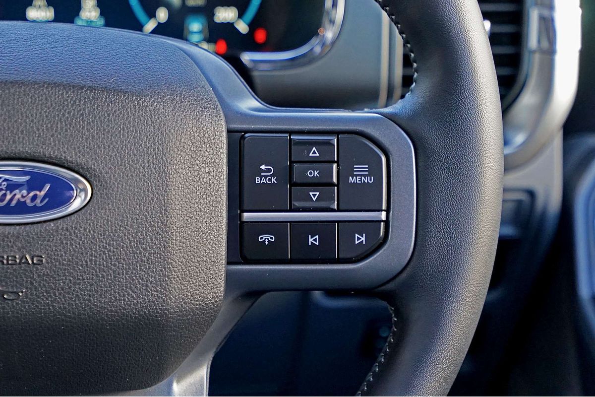2023 Ford F-150 Lariat 4X4 SWB
