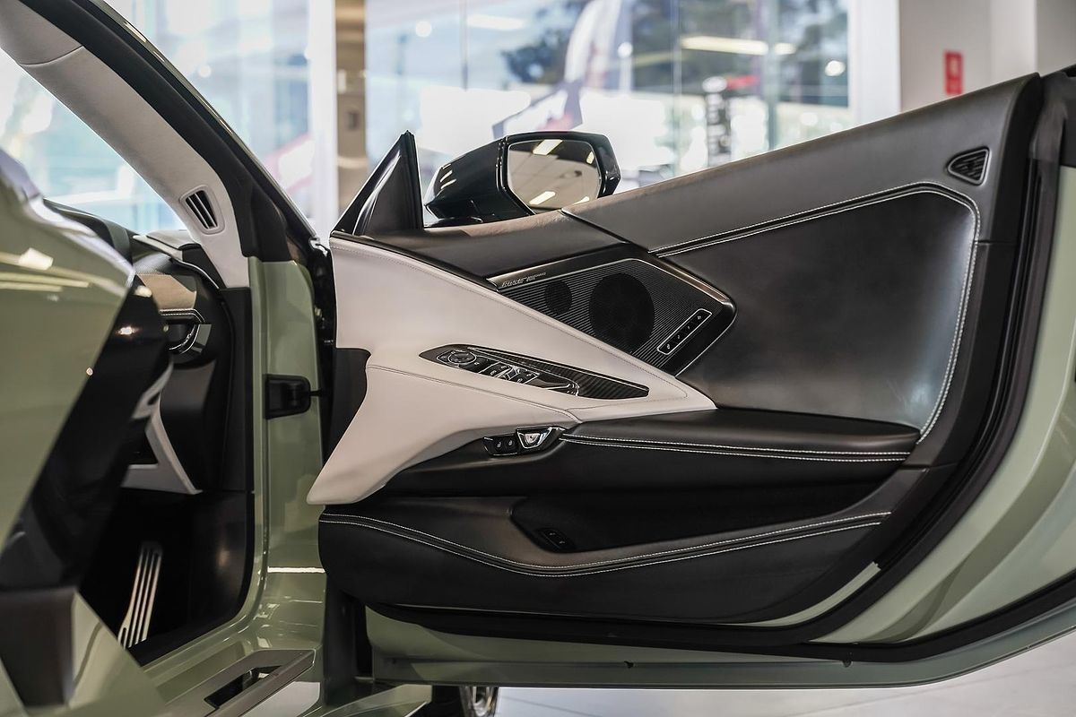 2024 Chevrolet Corvette Stingray 3LT C8