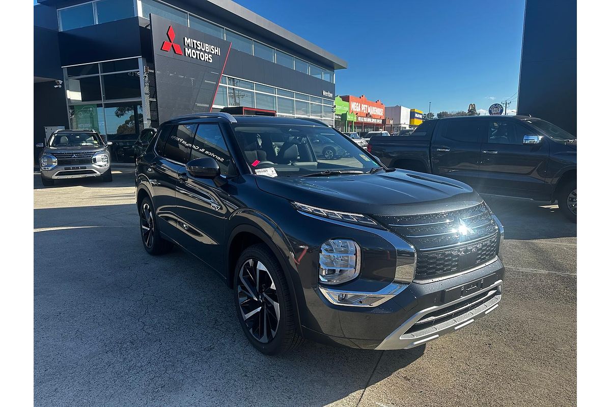 2024 Mitsubishi Outlander PHEV Exceed ZM