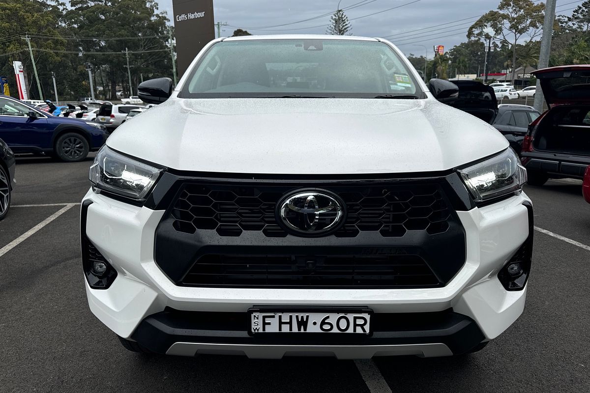 2024 Toyota Hilux SR5 GUN126R 4X4