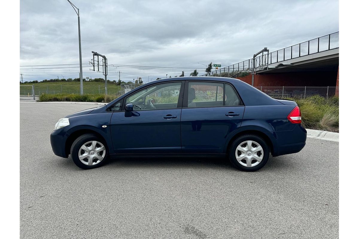 2010 Nissan Tiida ST C11 S3