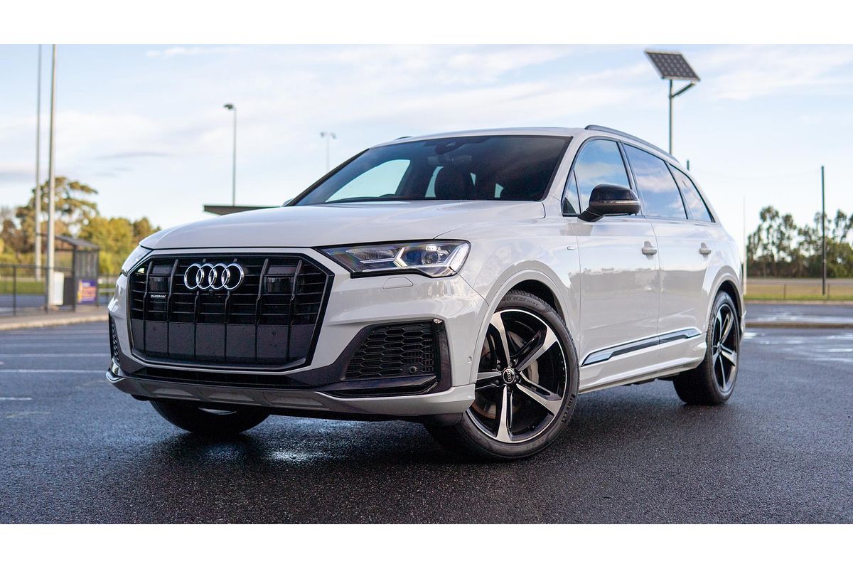 2022 Audi Q7 55 TFSI S line 4M