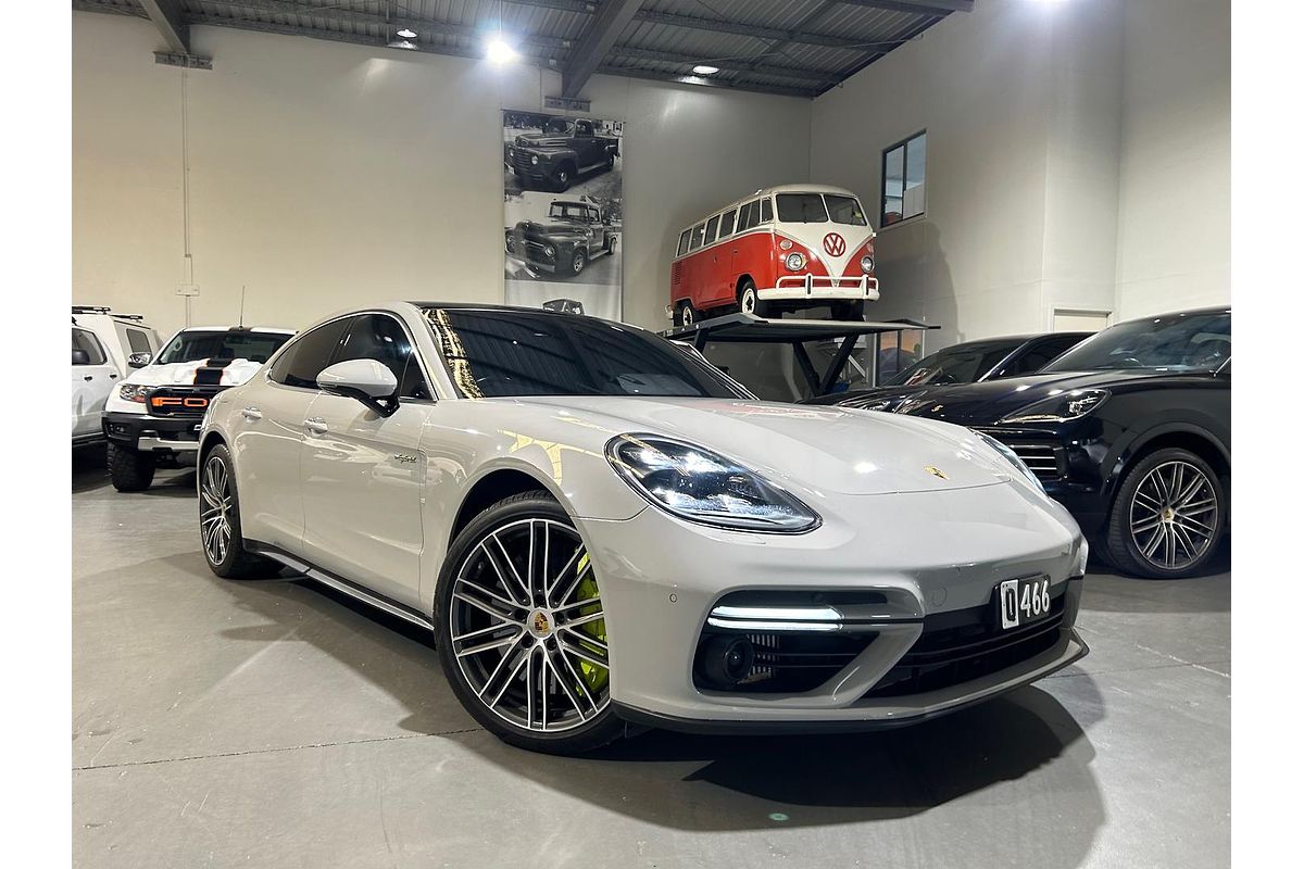 2017 Porsche Panamera Turbo S E-Hybrid 971