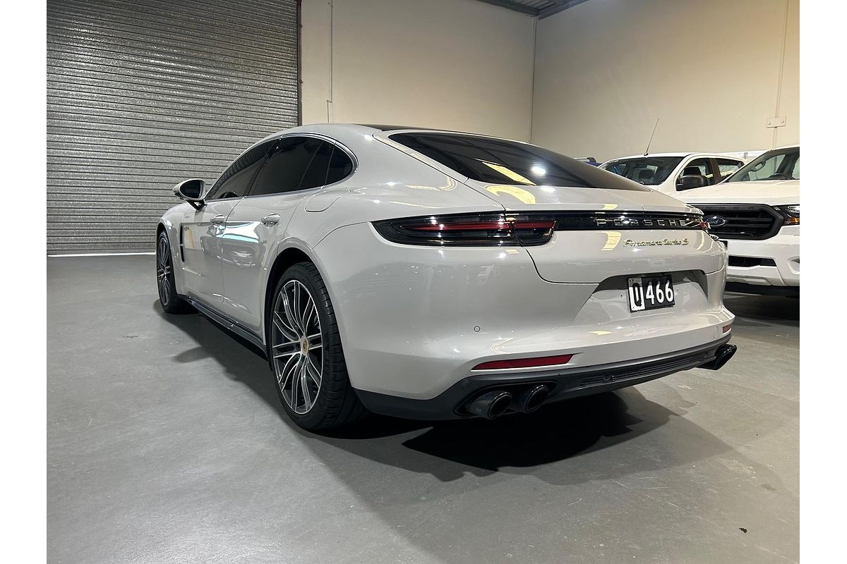 2017 Porsche Panamera Turbo S E-Hybrid 971