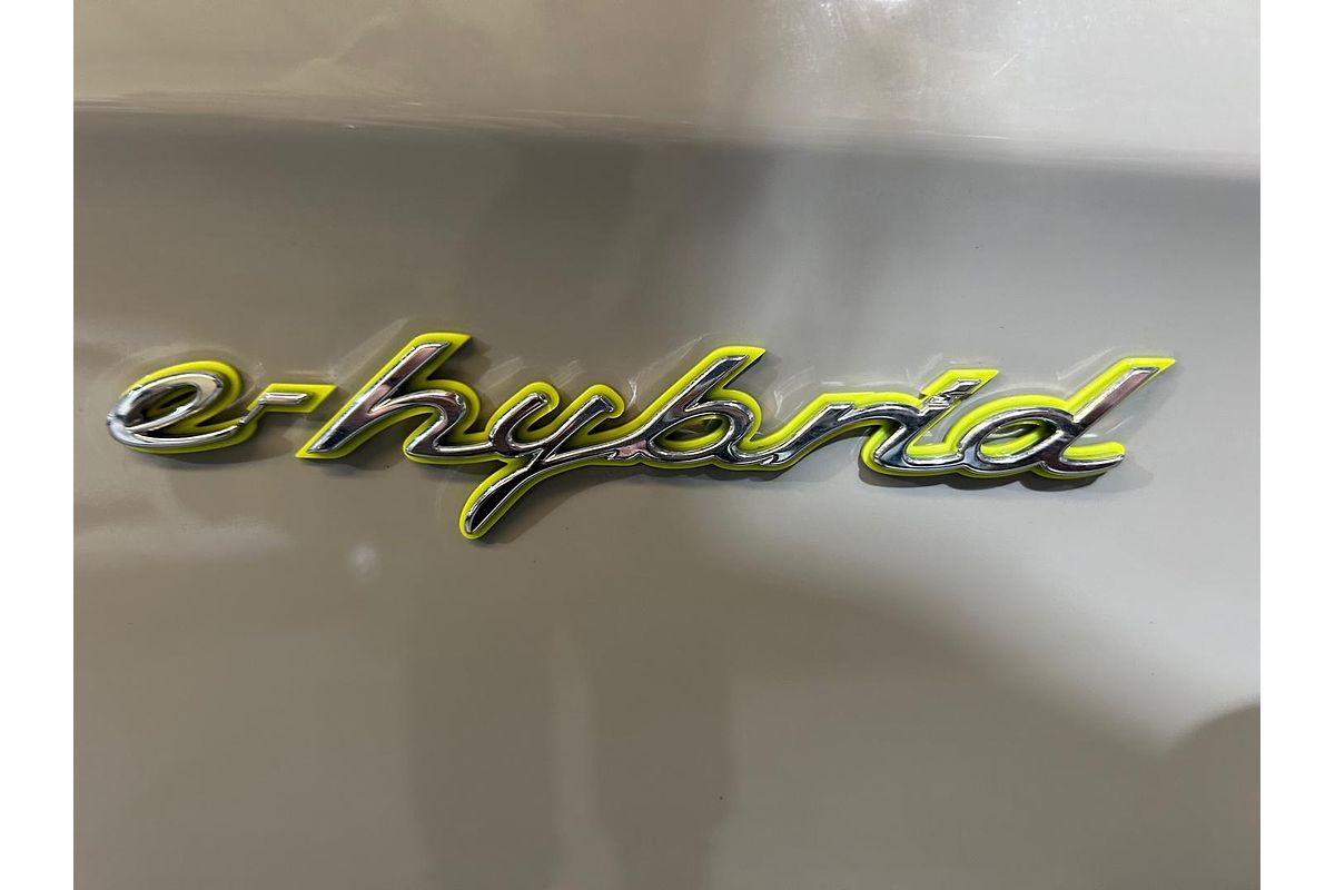 2017 Porsche Panamera Turbo S E-Hybrid 971