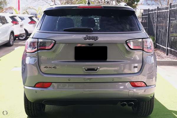 2023 Jeep Compass S-Limited M6