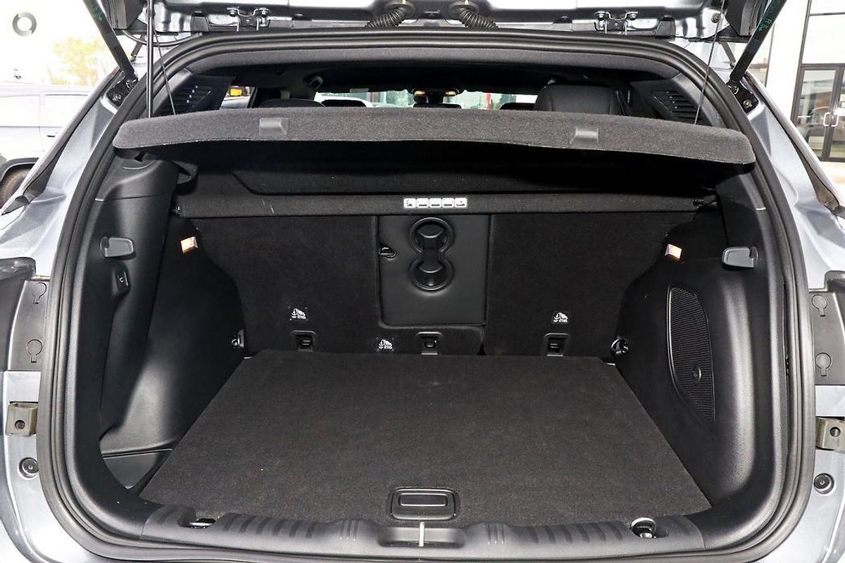 2023 Jeep Compass S-Limited M6