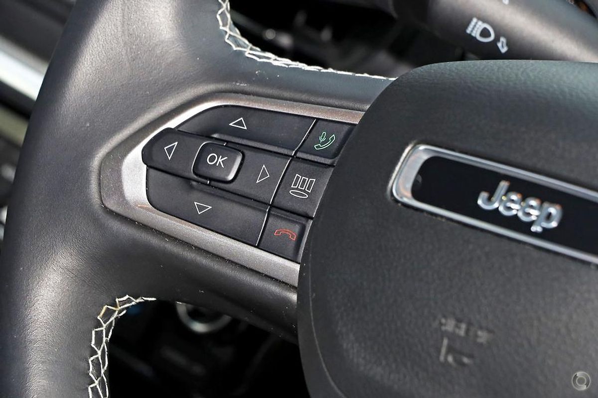 2023 Jeep Compass S-Limited M6