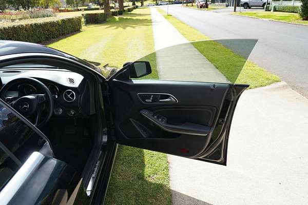 2017 Mercedes-Benz CLA200 117 MY18
