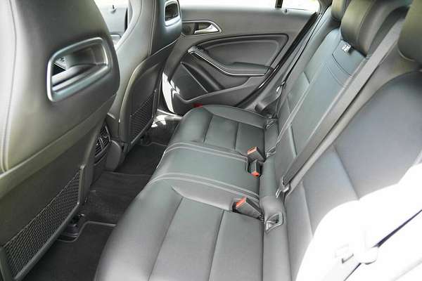 2017 Mercedes-Benz CLA200 117 MY18
