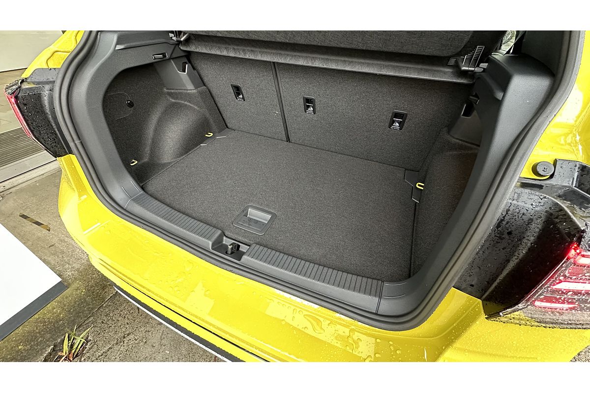 2024 Volkswagen T-Cross 85TSI R-Line D31