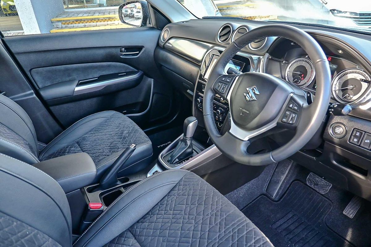 2023 Suzuki Vitara Turbo LY Series II