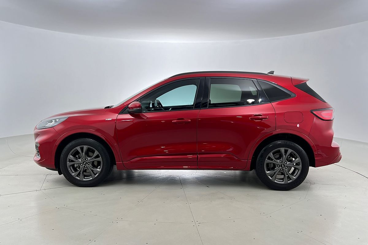 2021 Ford Escape ST-Line ZH