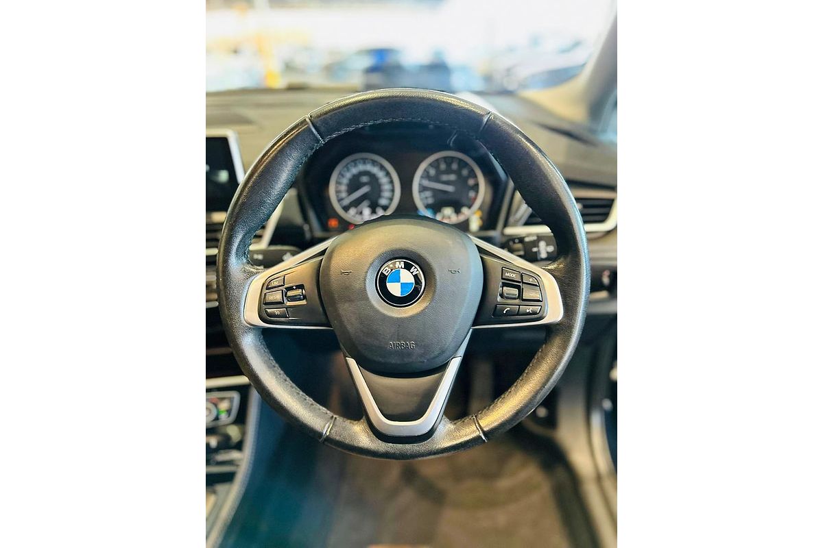 2017 BMW 2 Series 218i Luxury Line F45