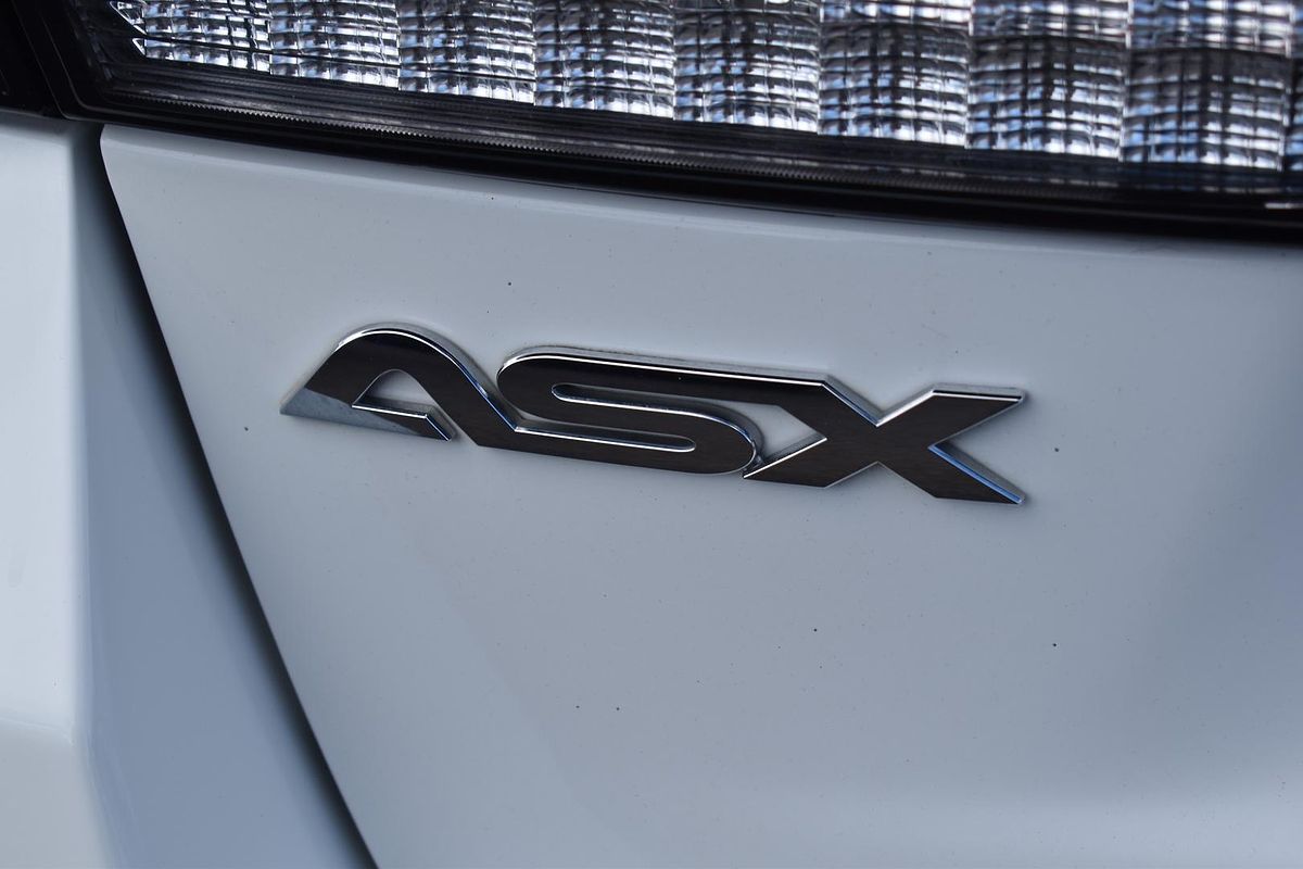 2022 Mitsubishi ASX ES XD