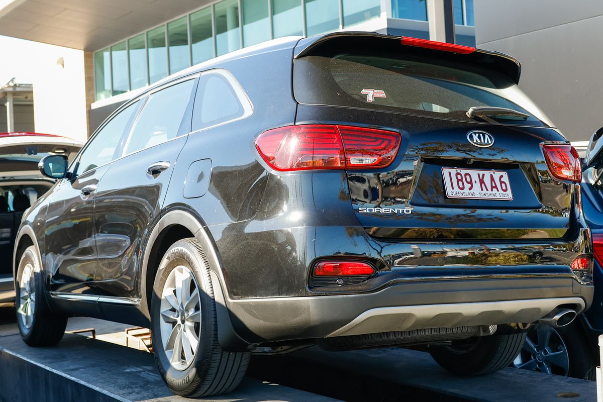 2018 Kia Sorento Si UM