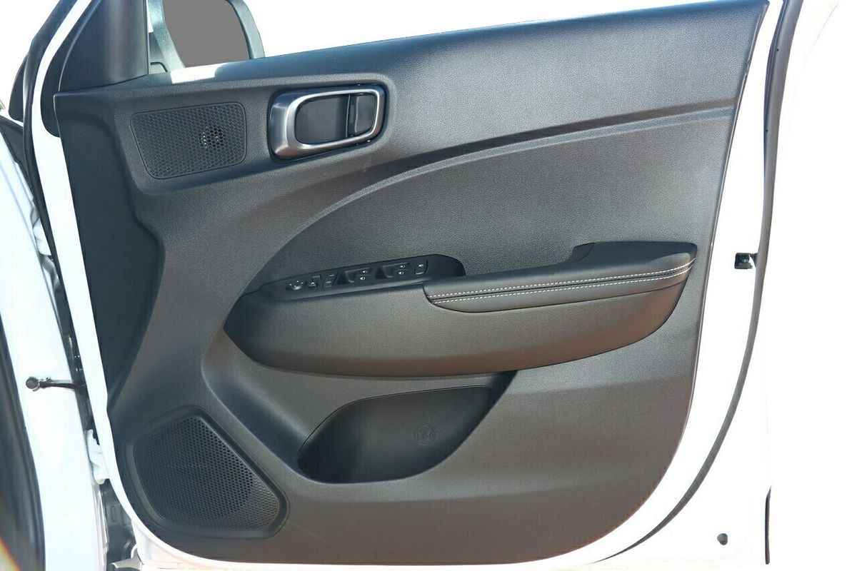 2025 Hyundai Venue Active QX.V5