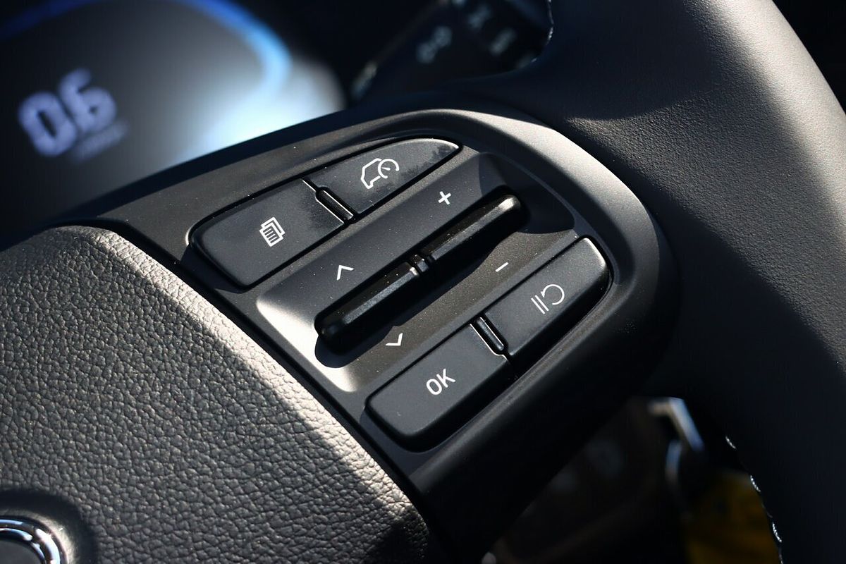 2025 Hyundai Venue Active QX.V5