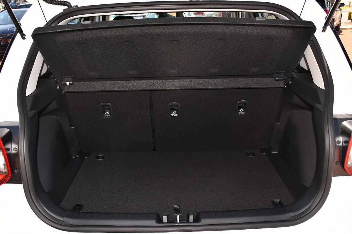 2025 Hyundai Venue Active QX.V5