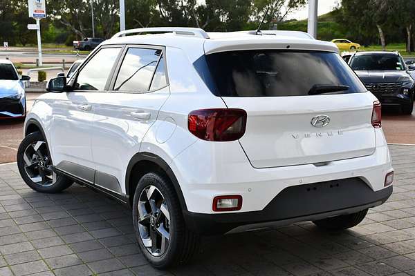 2024 Hyundai Venue Elite QX.V5