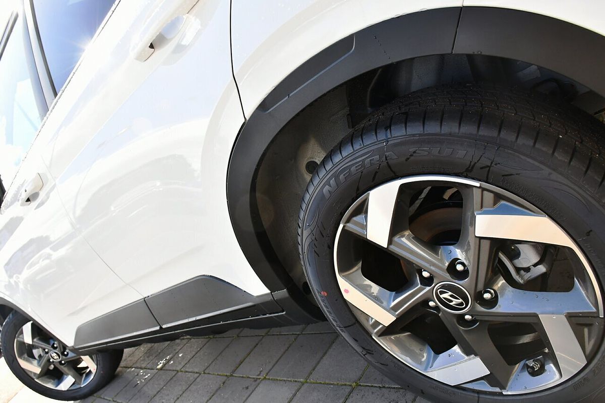 2024 Hyundai Venue Elite QX.V5