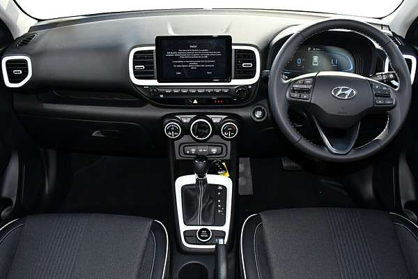 2024 Hyundai Venue Elite QX.V5