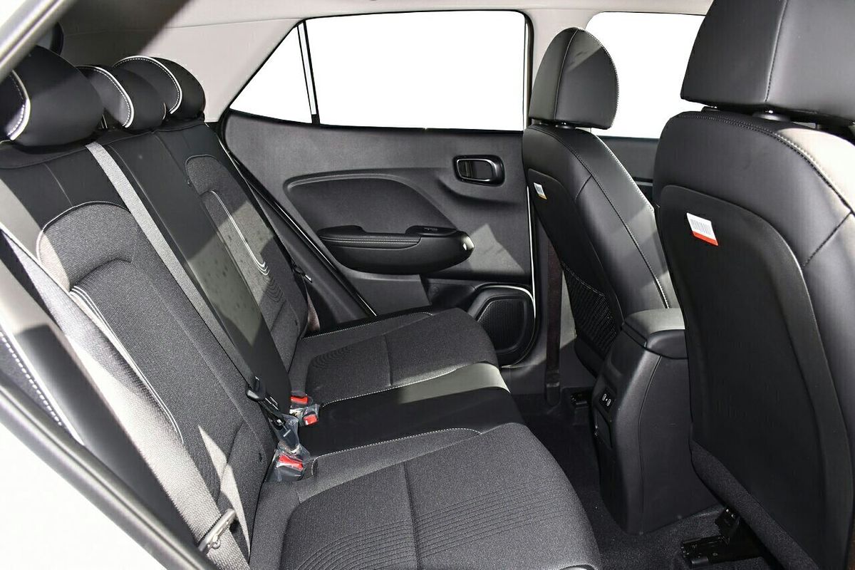 2024 Hyundai Venue Elite QX.V5