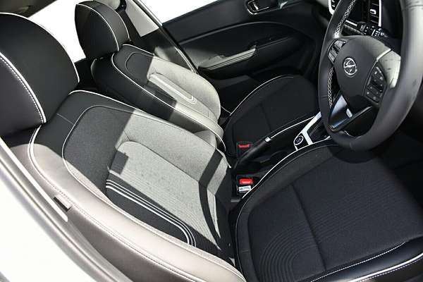 2024 Hyundai Venue Elite QX.V5
