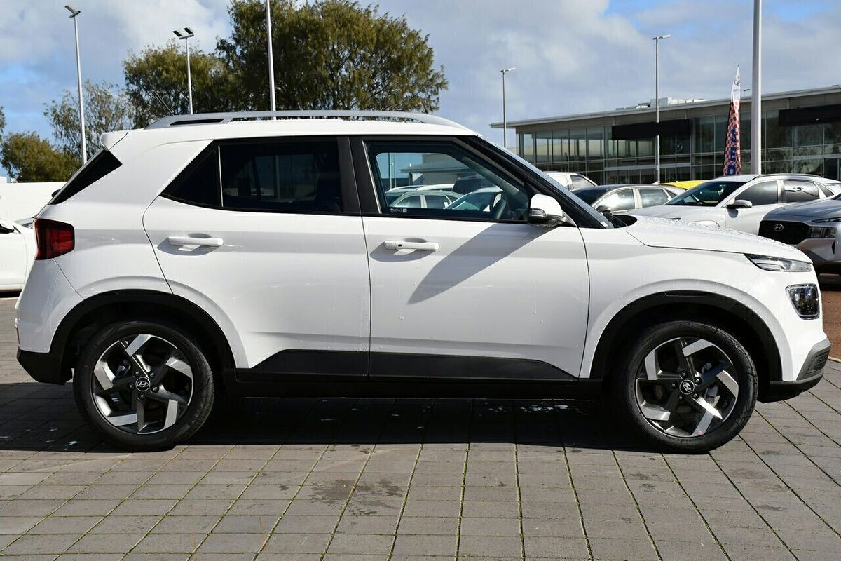 2024 Hyundai Venue Elite QX.V5
