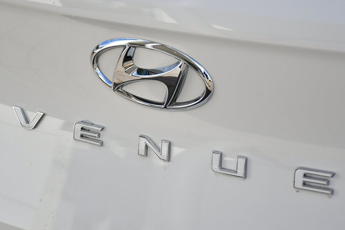2024 Hyundai Venue Elite QX.V5