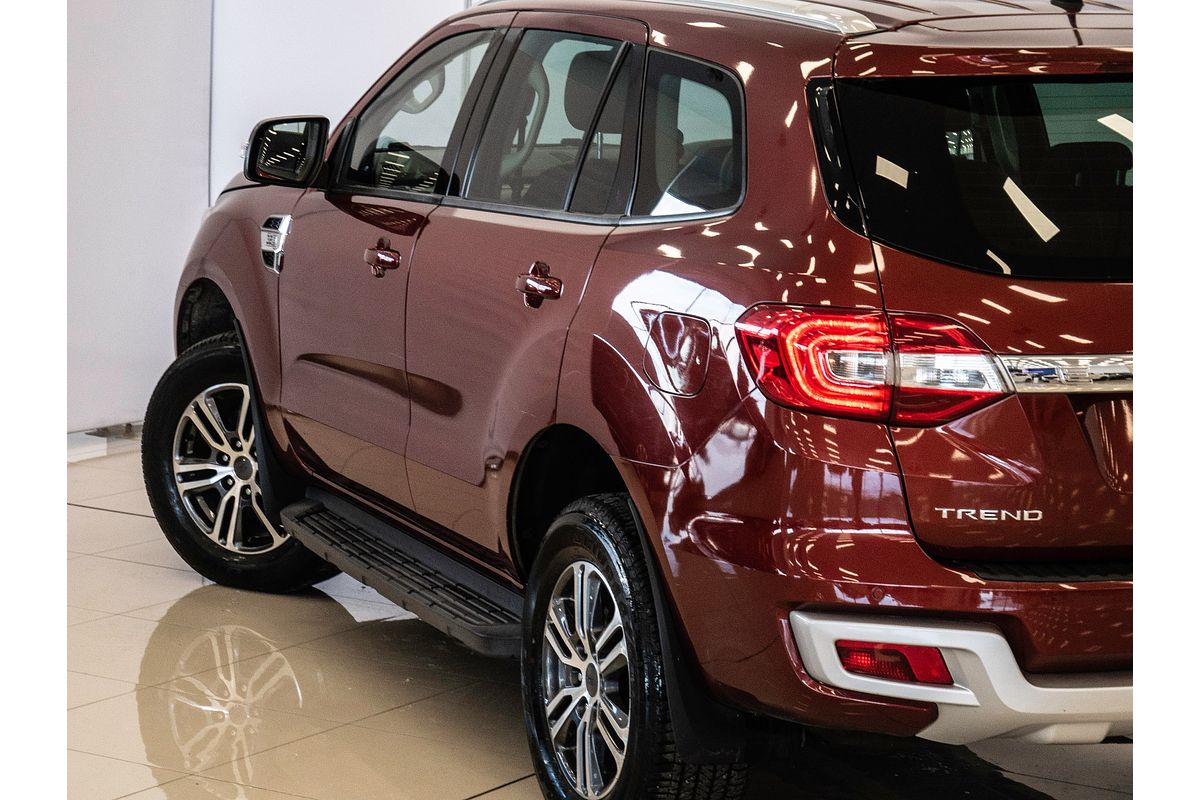 2015 Ford Everest Trend UA