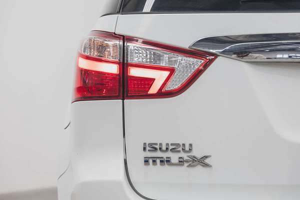 2018 Isuzu MU-X LS-M