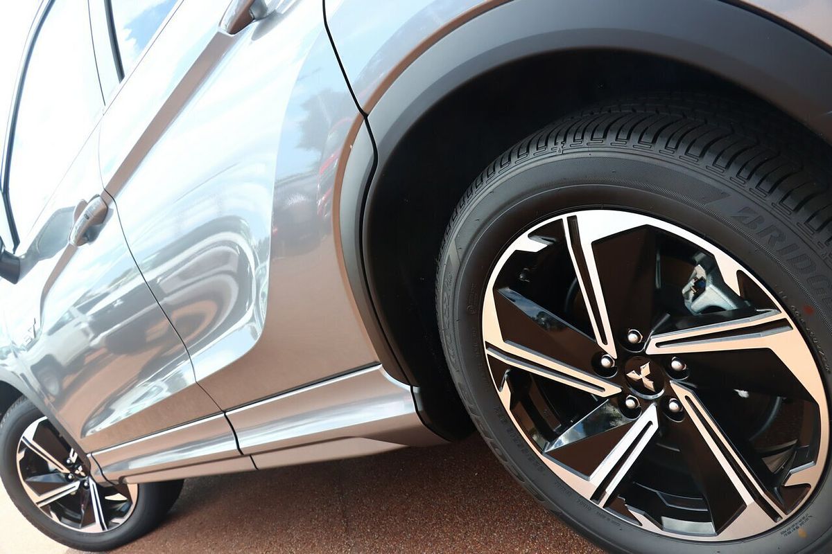 2024 Mitsubishi Eclipse Cross PHEV Exceed YB
