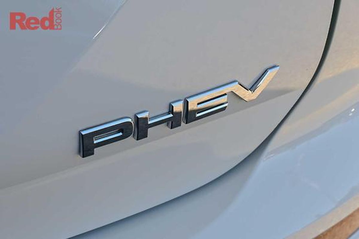 2024 Mitsubishi Outlander PHEV ES ZM