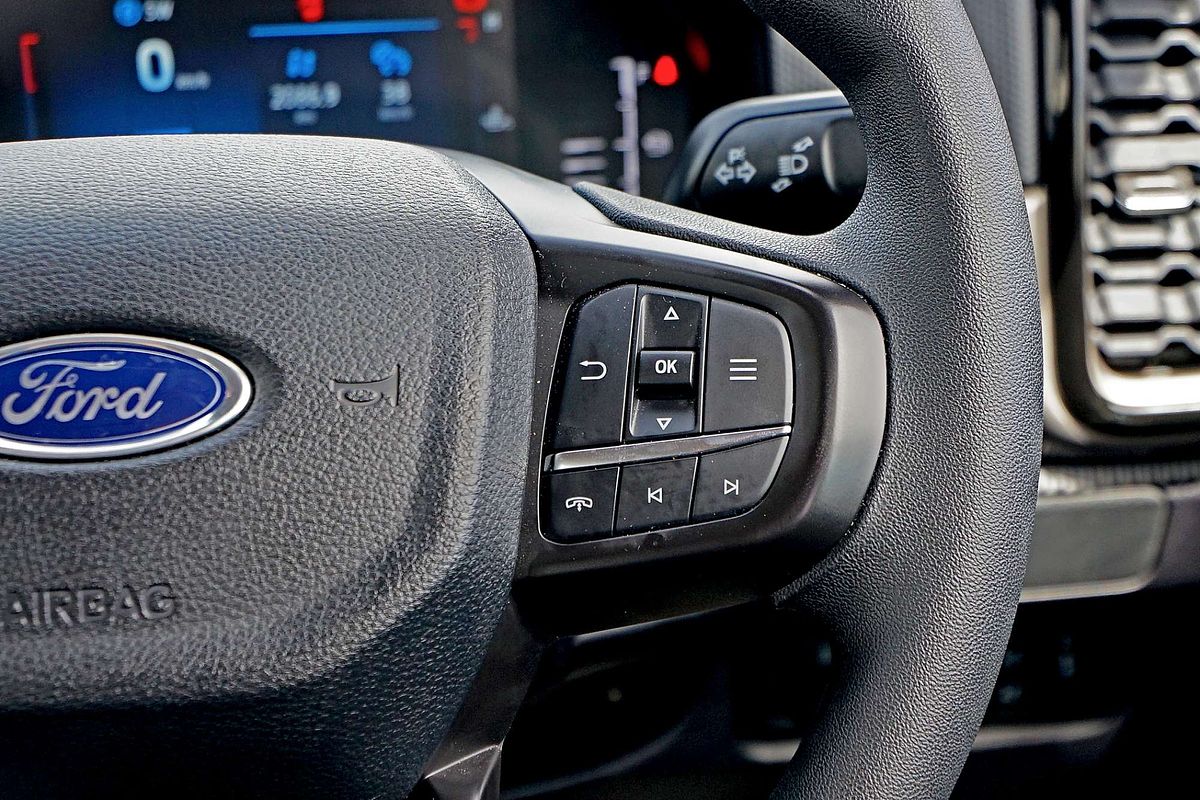 2024 Ford Everest Ambiente