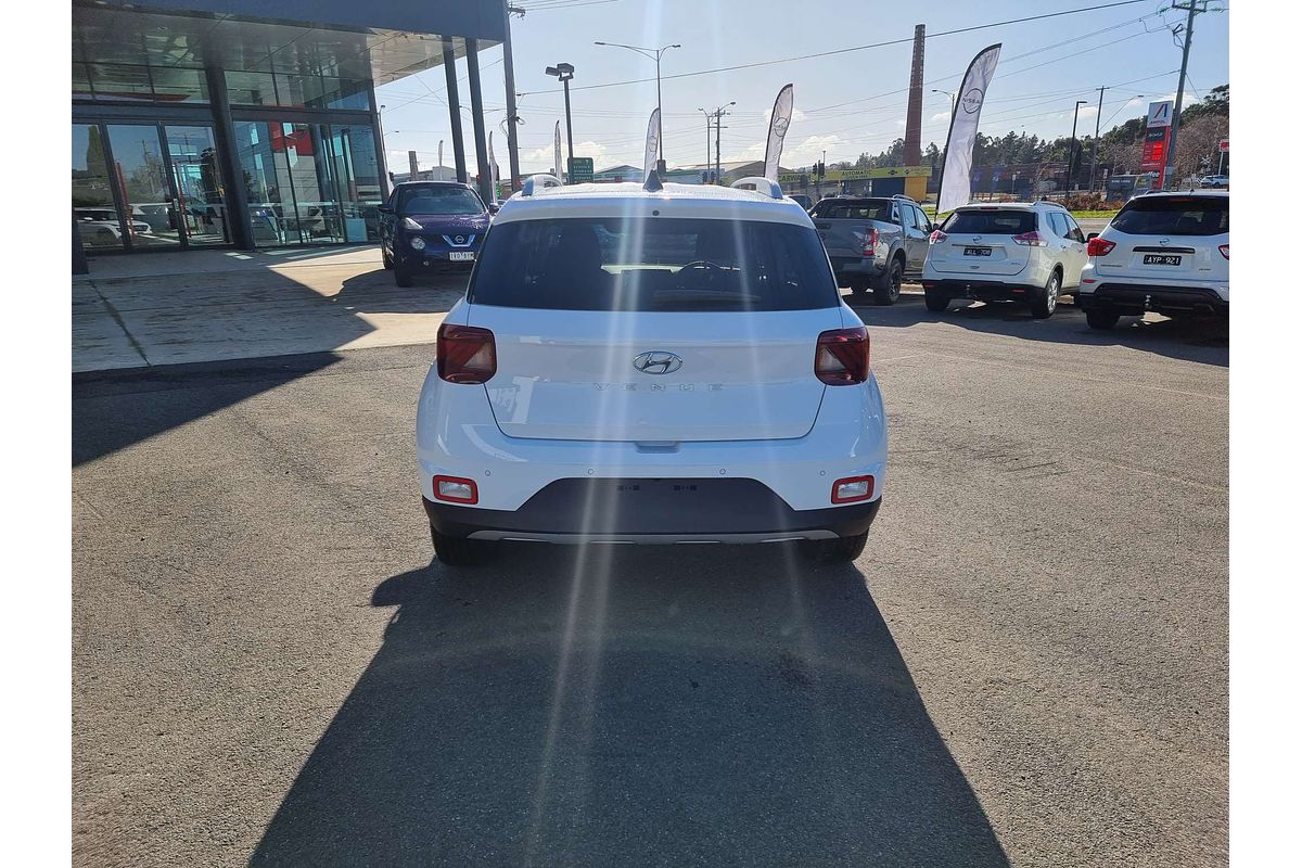 2024 Hyundai Venue Elite QX.V5