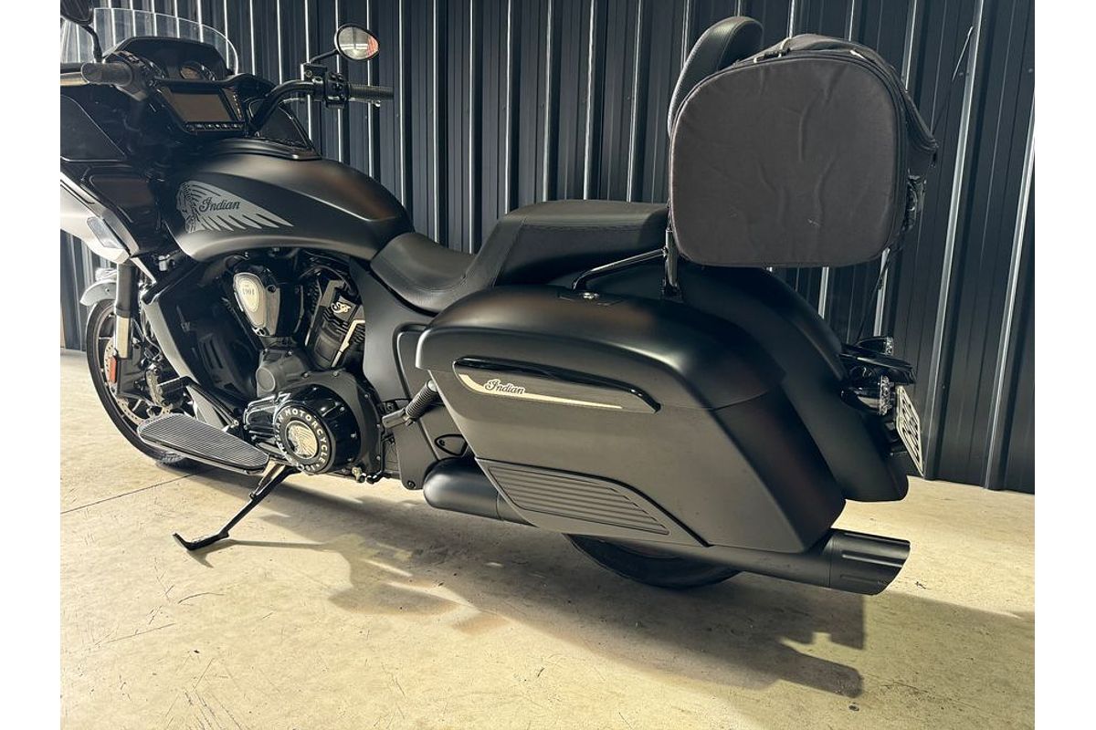 2021 Indian Challenger Dark Horse