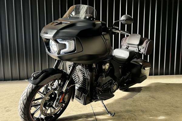2021 Indian Challenger Dark Horse