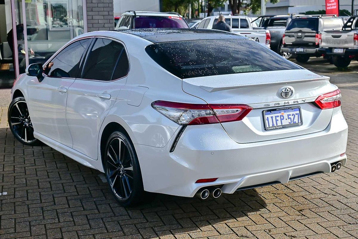 2019 Toyota Camry SX GSV70R