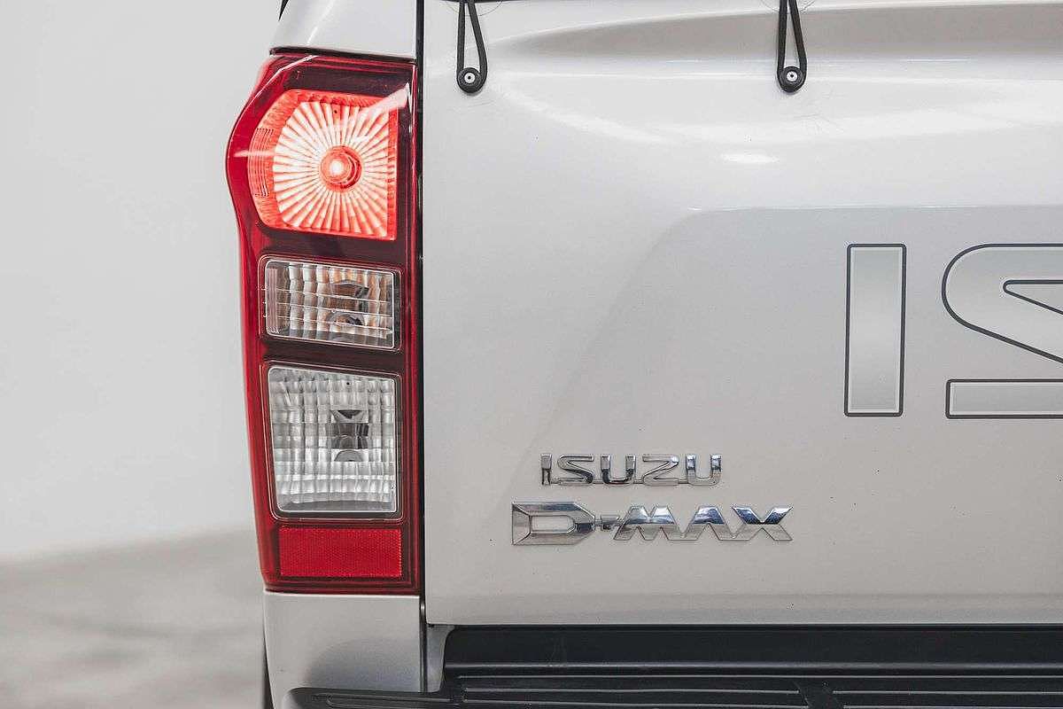 2019 Isuzu D-MAX SX 4X4