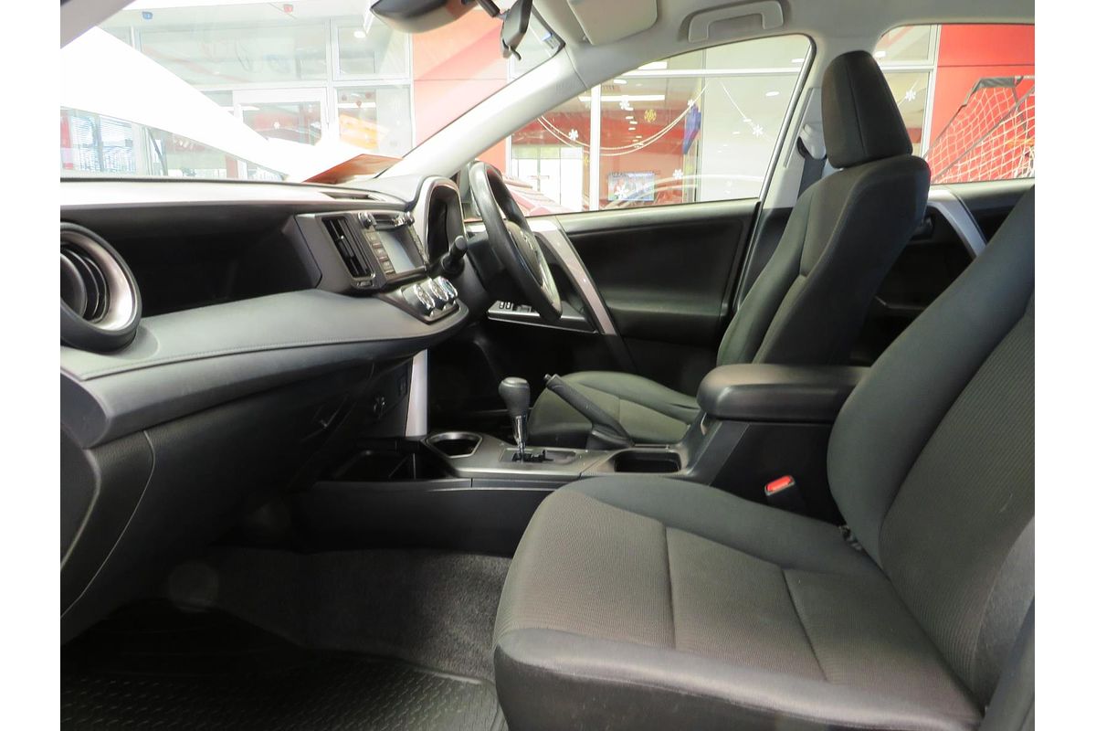 2018 Toyota RAV4 GX ZSA42R