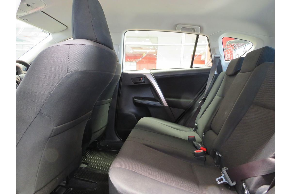 2018 Toyota RAV4 GX ZSA42R