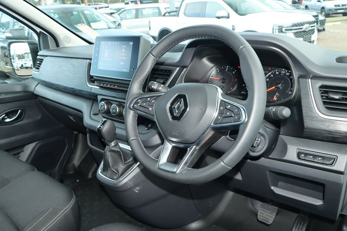 2023 Renault Trafic Premium X82 LWB