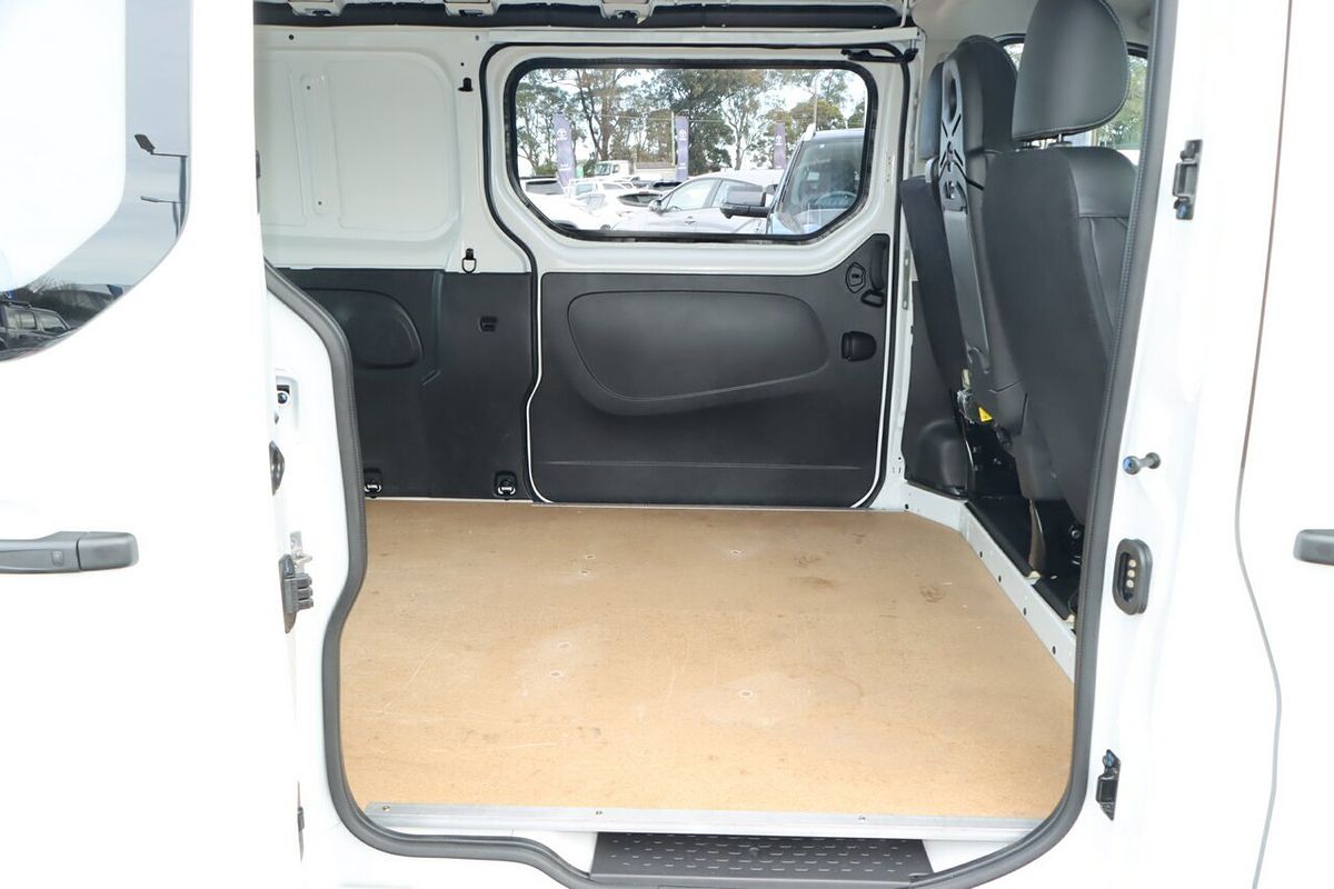 2023 Renault Trafic Premium X82 LWB