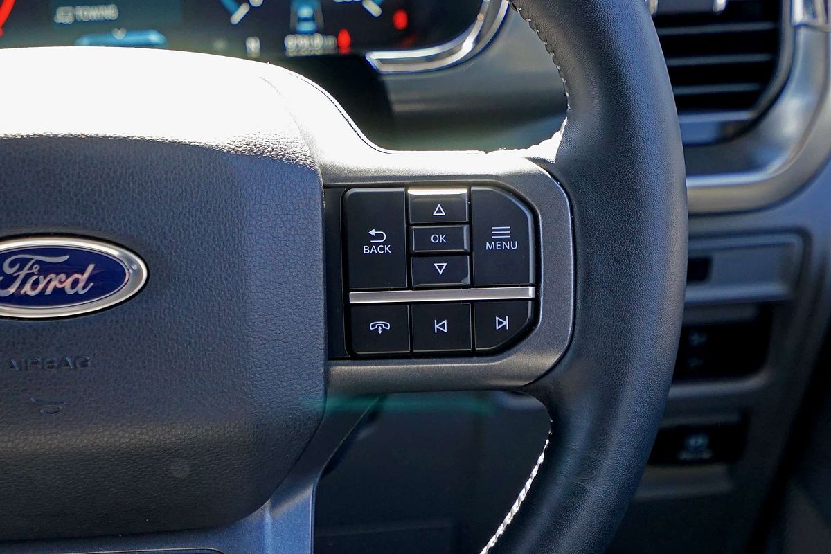 2023 Ford F-150 Lariat 4X4 LWB