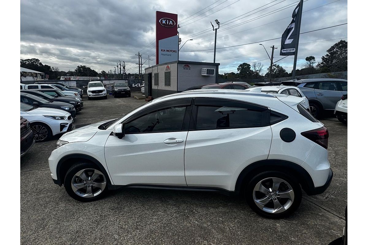 2017 Honda HR-V VTi-S