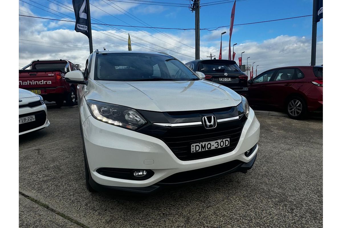2017 Honda HR-V VTi-S