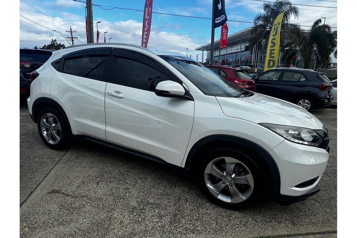 2017 Honda HR-V VTi-S