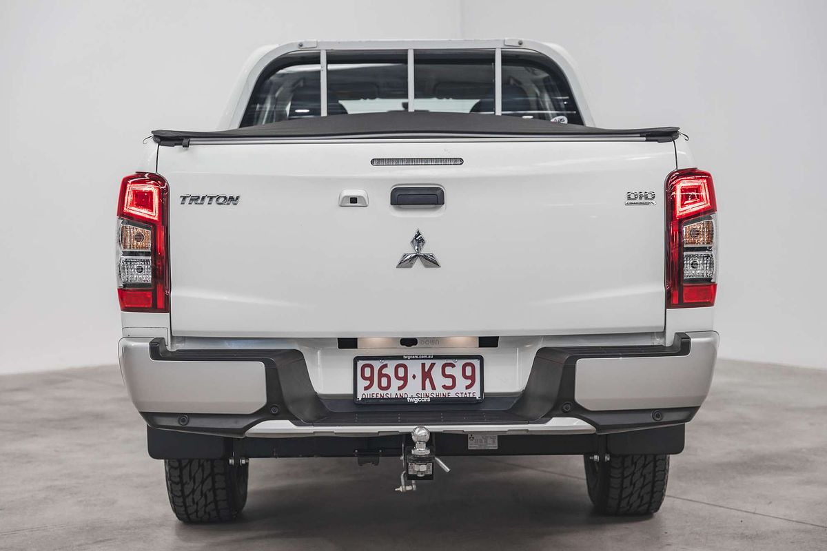 2020 Mitsubishi Triton GLX MR 4X4